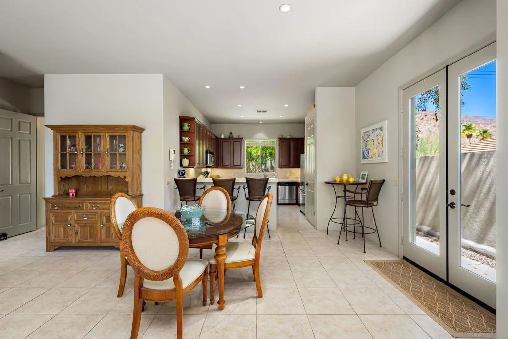 54385 Avenida Madero, La Quinta, California 92253 home-pic-22