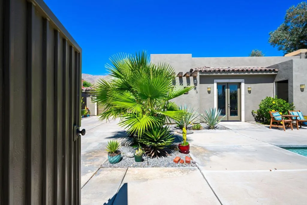 54385 Avenida Madero, La Quinta, California 92253 home-pic-8