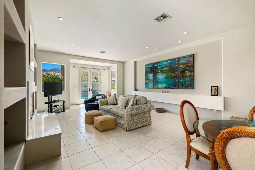 54385 Avenida Madero, La Quinta, California 92253 home-pic-20