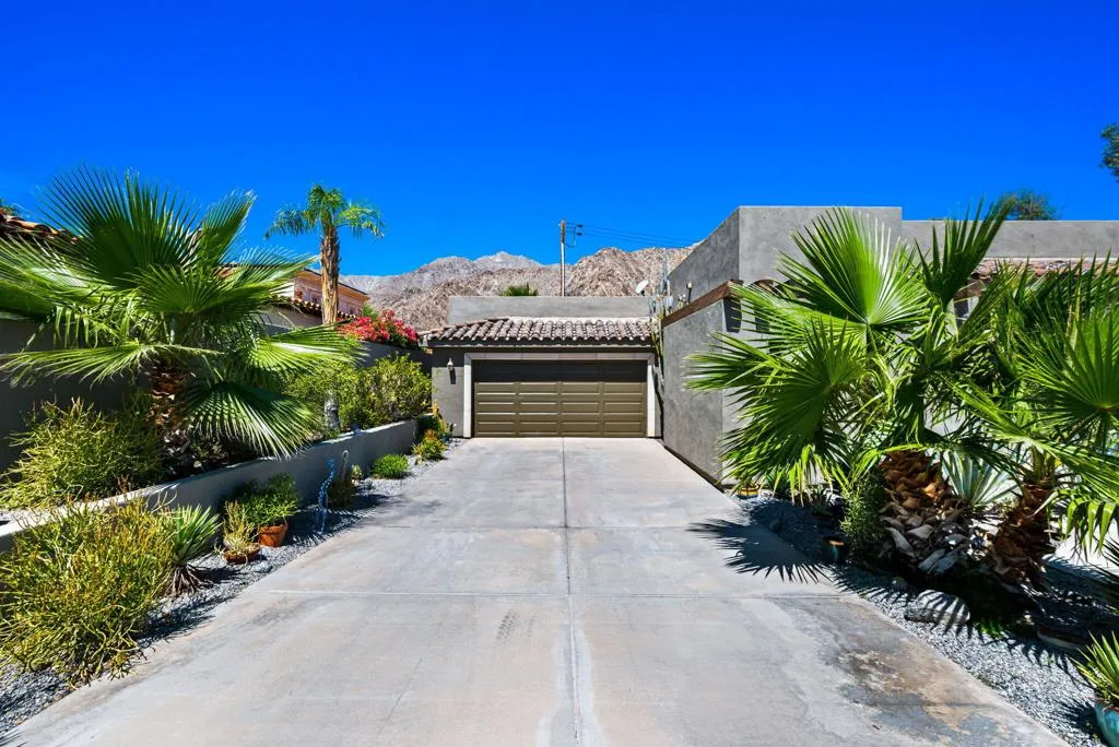 54385 Avenida Madero, La Quinta, California 92253 home-pic-10