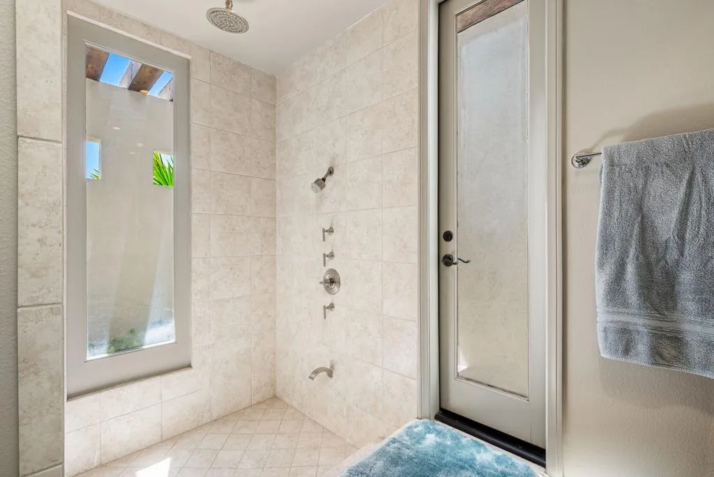 54385 Avenida Madero, La Quinta, California 92253 home-pic-33
