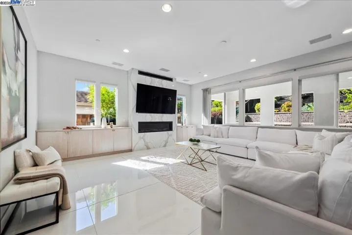1797 Porcellano Way, Dublin, California 94568