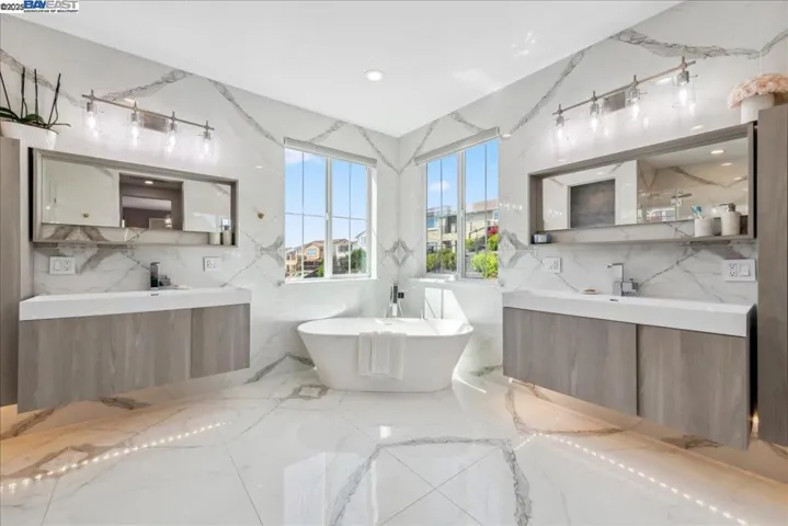 1797 Porcellano Way, Dublin, California 94568
