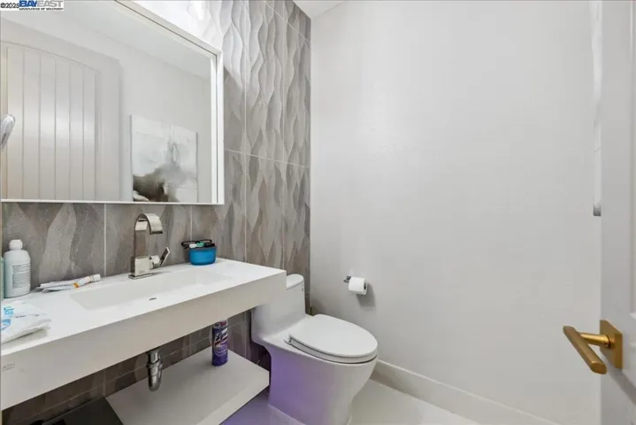 1797 Porcellano Way, Dublin, California 94568