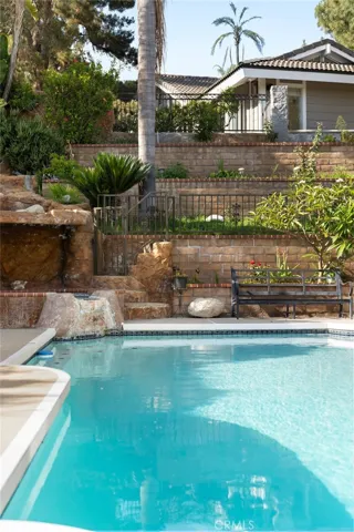 439 Acaso Drive, Walnut, California 91789