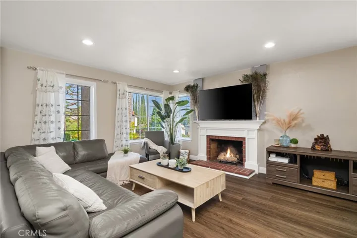 439 Acaso Drive, Walnut, California 91789