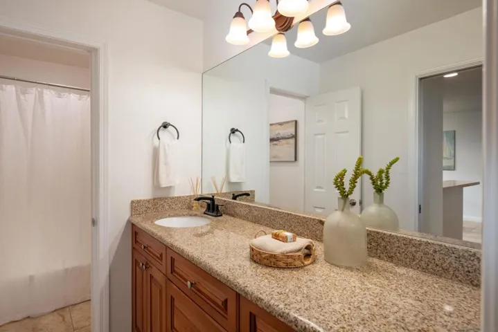 4600 Lamont St 326, San Diego, California 92109