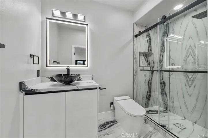 7460 E Hummingbird Circle, Anaheim Hills, California 92808