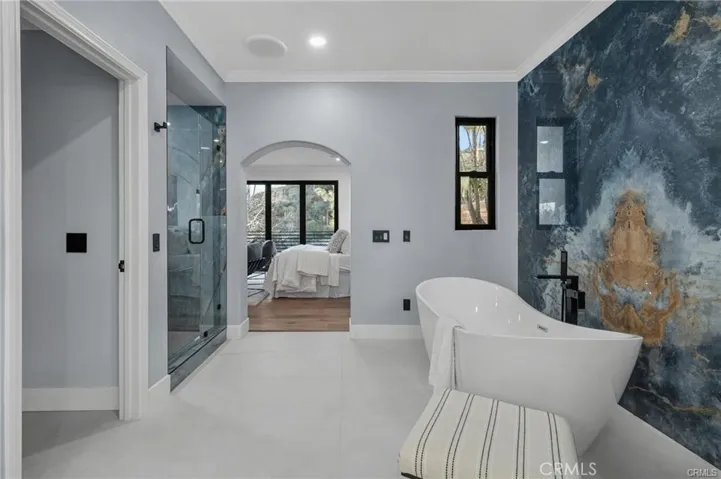 7460 E Hummingbird Circle, Anaheim Hills, California 92808