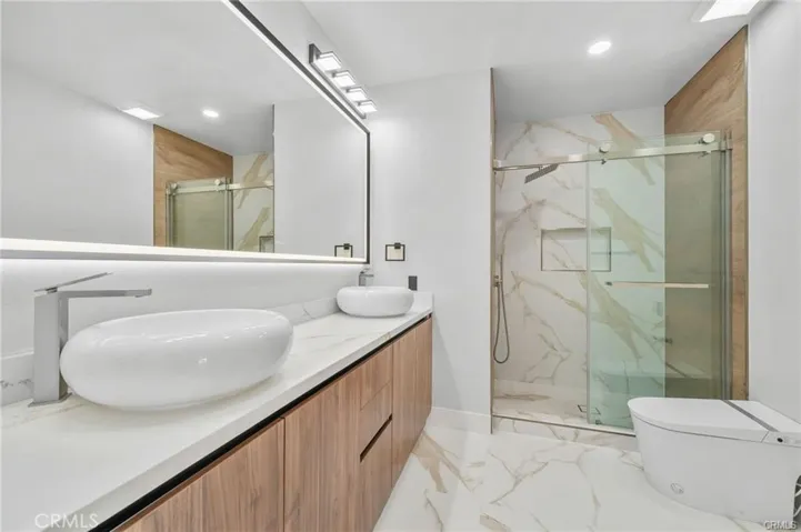 7460 E Hummingbird Circle, Anaheim Hills, California 92808