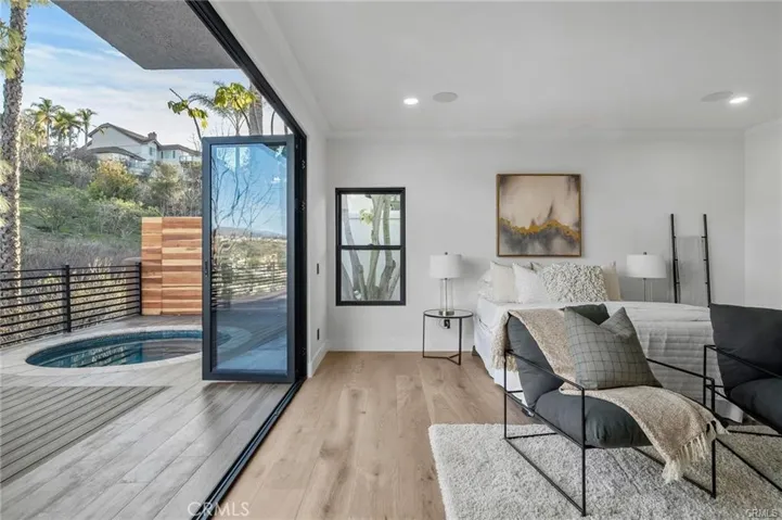 7460 E Hummingbird Circle, Anaheim Hills, California 92808
