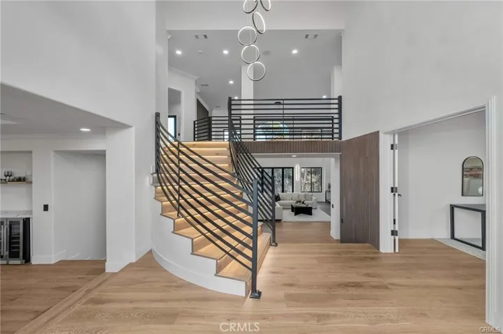 7460 E Hummingbird Circle, Anaheim Hills, California 92808