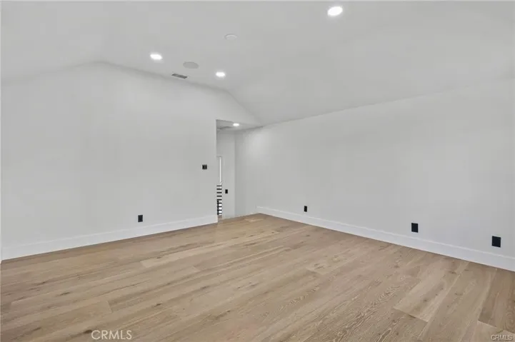 7460 E Hummingbird Circle, Anaheim Hills, California 92808