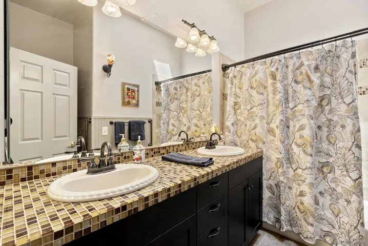 10505 Valle Vista Rd, Lakeside, California 92040