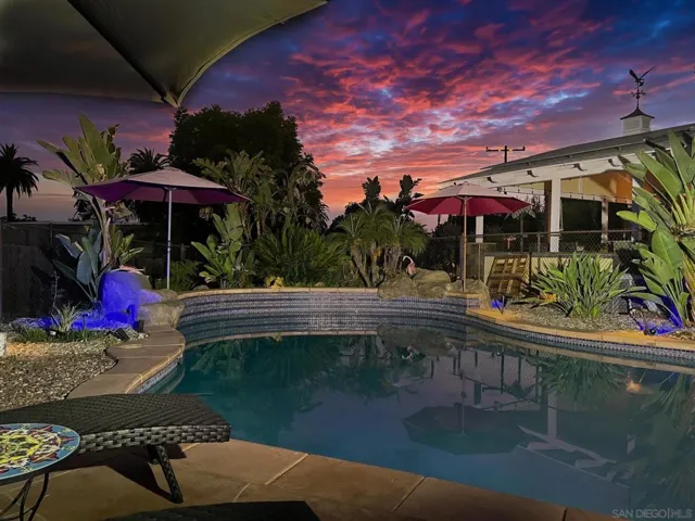 10505 Valle Vista Rd, Lakeside, California 92040