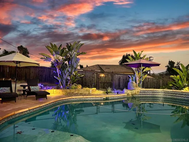 10505 Valle Vista Rd, Lakeside, California 92040