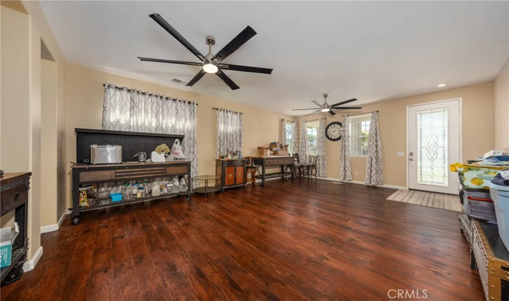 28696 Belmont Parkway, Moreno Valley, California 92555 home-pic-4