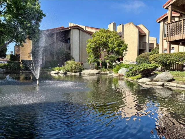 4791 Lago Drive 304, Huntington Beach, California 92649