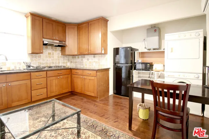 4848 Oakwood Avenue #1/2, Los Angeles, California 90004