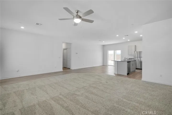 12199 Del Sur Street, Victorville, California 92392