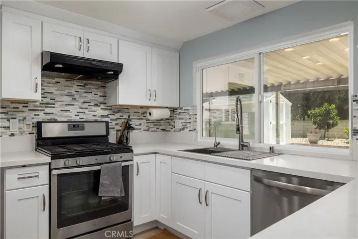 15004 Vista View Street, Lake Elsinore, California 92530