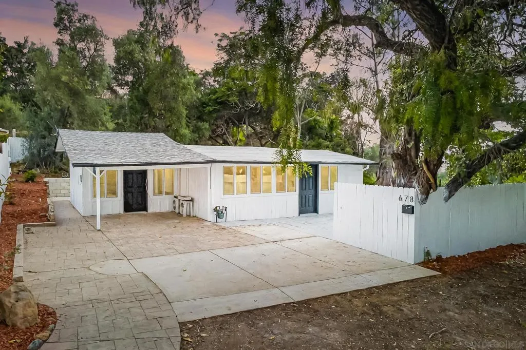 678 Robby Way, Fallbrook, California 92028 home-pic-0
