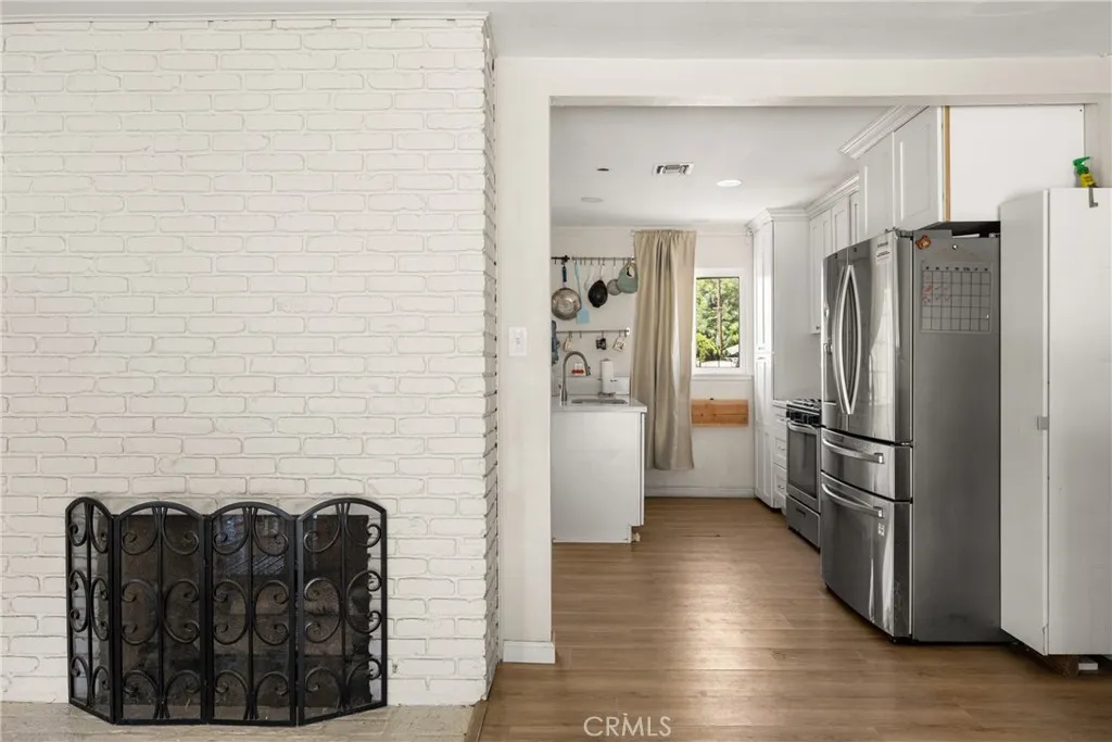 4349 Salerno Drive, Riverside, California 92503 home-pic-16