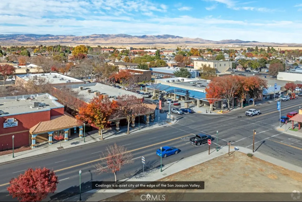 385 E Valley Street, Coalinga, California 93210 home-pic-21