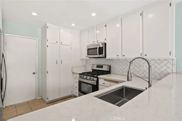 19659 Monteano Lane, Yorba Linda, California 92886