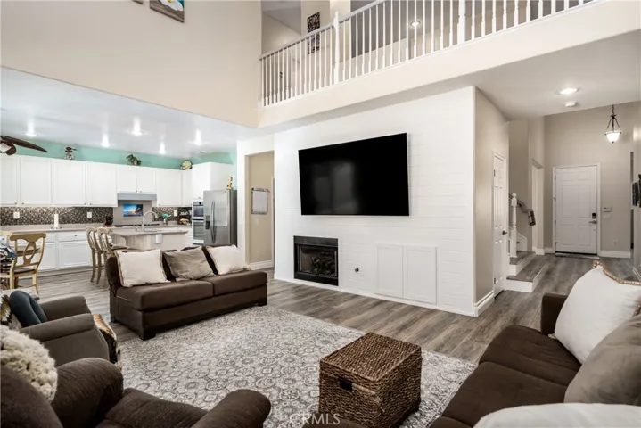 29248 Oakmont Court, Murrieta, California 92563