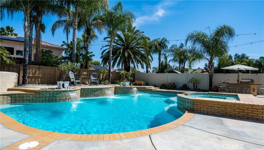 29248 Oakmont Court, Murrieta, California 92563