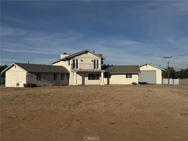 20635 Tonawanda Road, Apple Valley, California 92307