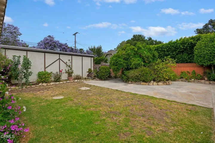 21 - Back Yard