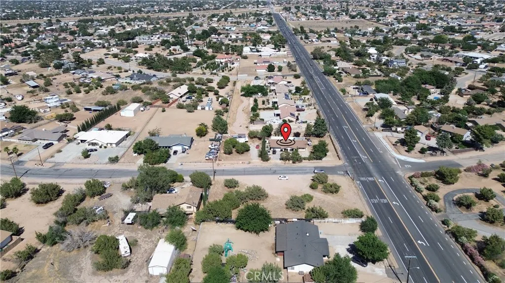 7323 Oakwood, Hesperia, California 92345 home-pic-3