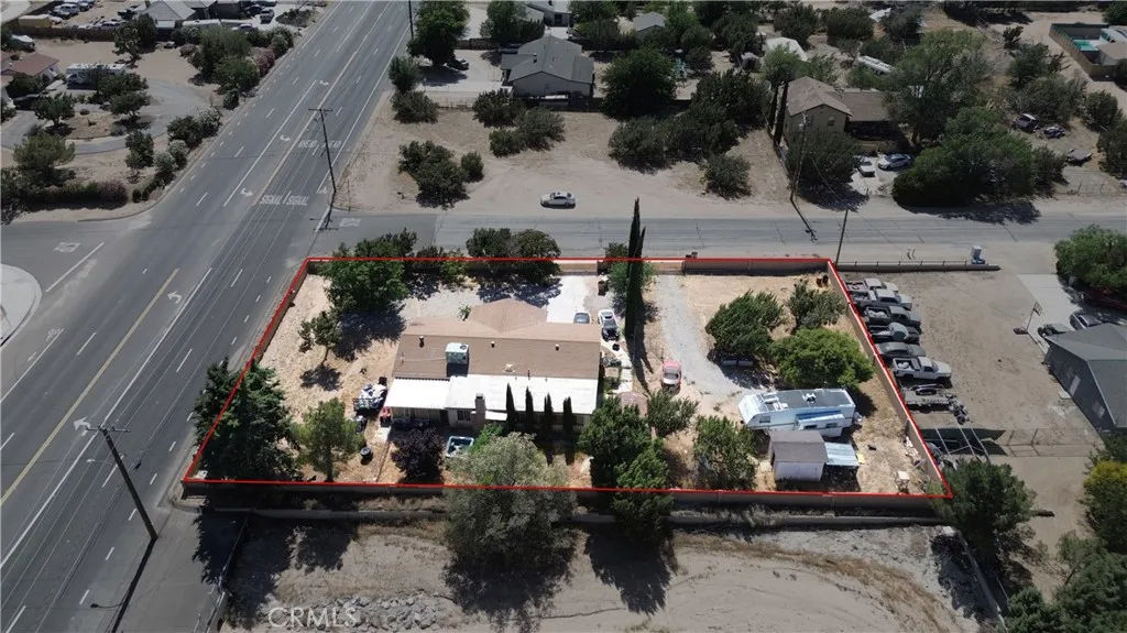 7323 Oakwood, Hesperia, California 92345 home-pic-7