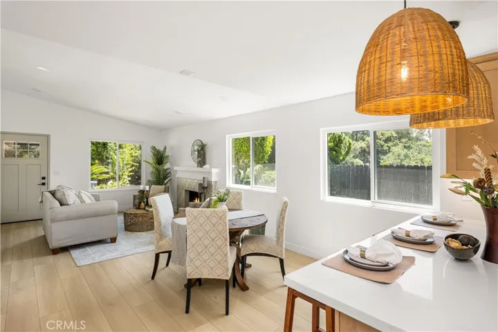Breakfast nook