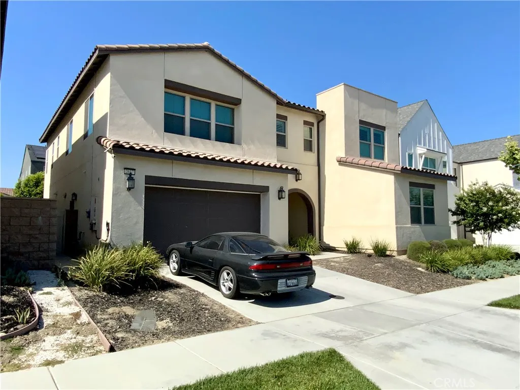 2617 E Tatum Lane, Ontario, California 91762 home-pic-2