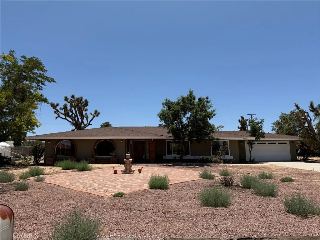20219 Osseo Road, Apple Valley, California 92308 home-pic-42