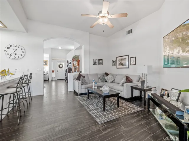 19553 Northstar Court, Apple Valley, California 92307