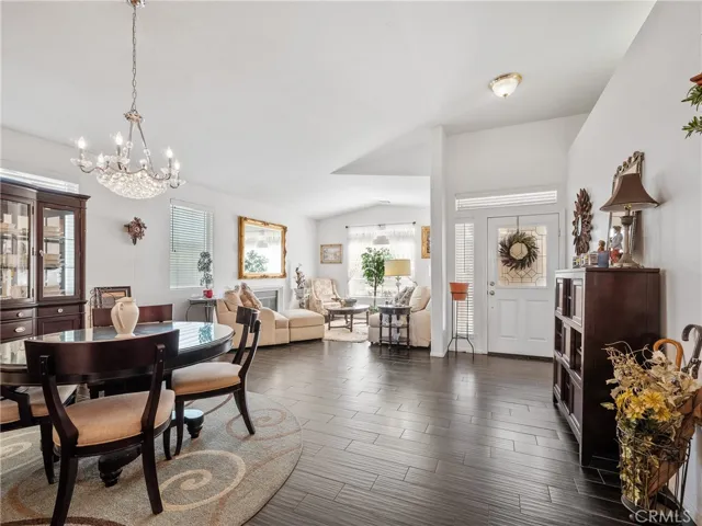 19553 Northstar Court, Apple Valley, California 92307