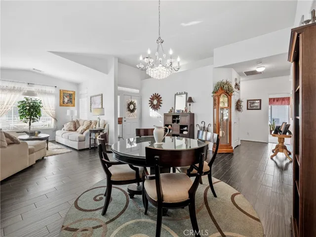 19553 Northstar Court, Apple Valley, California 92307