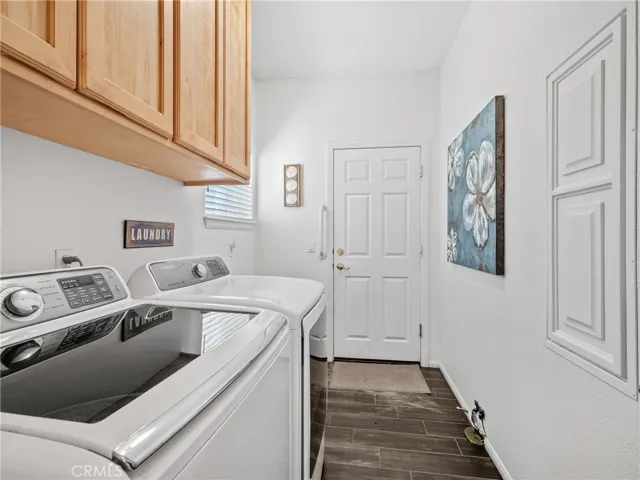 19553 Northstar Court, Apple Valley, California 92307