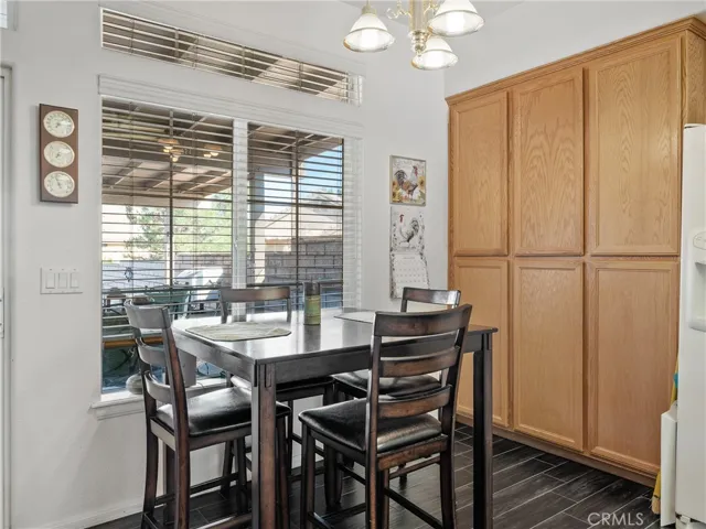 19553 Northstar Court, Apple Valley, California 92307