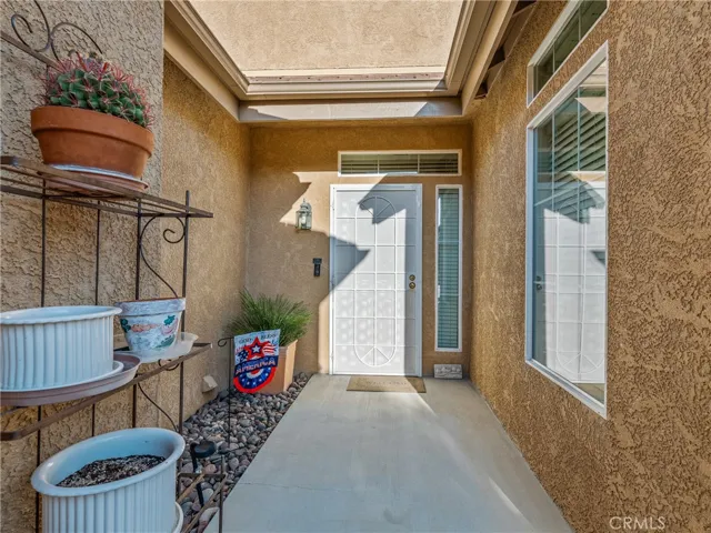 19553 Northstar Court, Apple Valley, California 92307