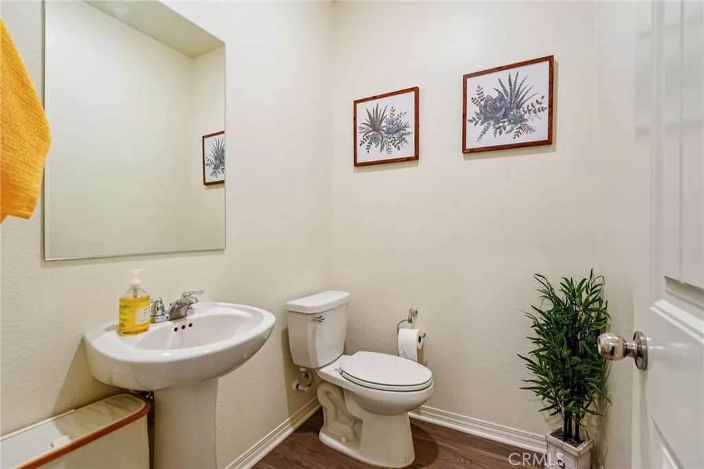 24140 Tuscany Avenue 2304, Murrieta, California 92562 home-pic-6