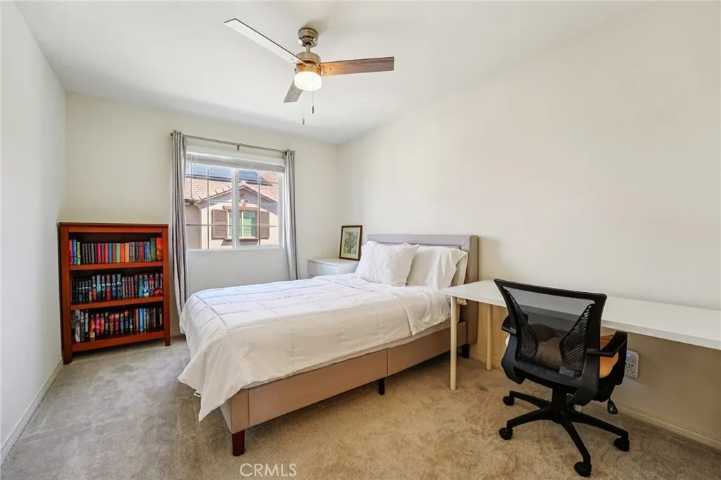 24140 Tuscany Avenue 2304, Murrieta, California 92562 home-pic-9