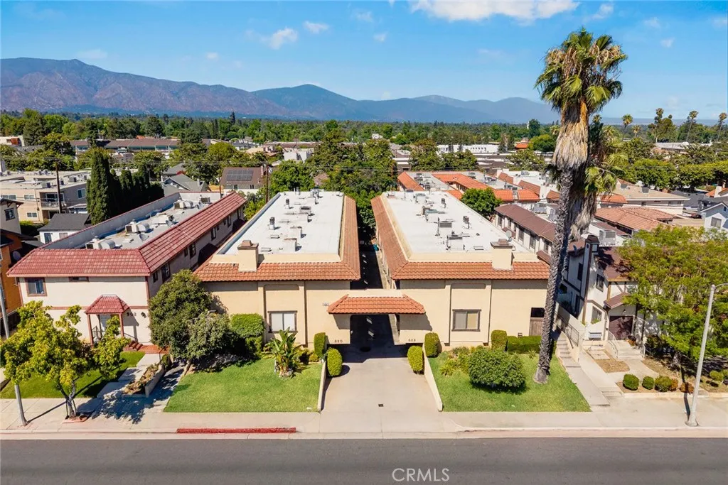 828 N Garfield Avenue C, Alhambra, California 91801, 3 Bedrooms Bedrooms, ,3 BathroomsBathrooms,Residential,For Sale,Garfield,WS25125841