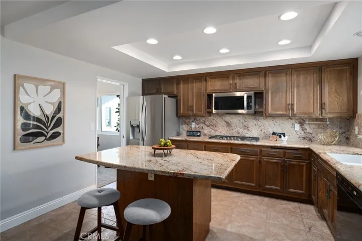 23761 Singapore Street, Mission Viejo, California 92691