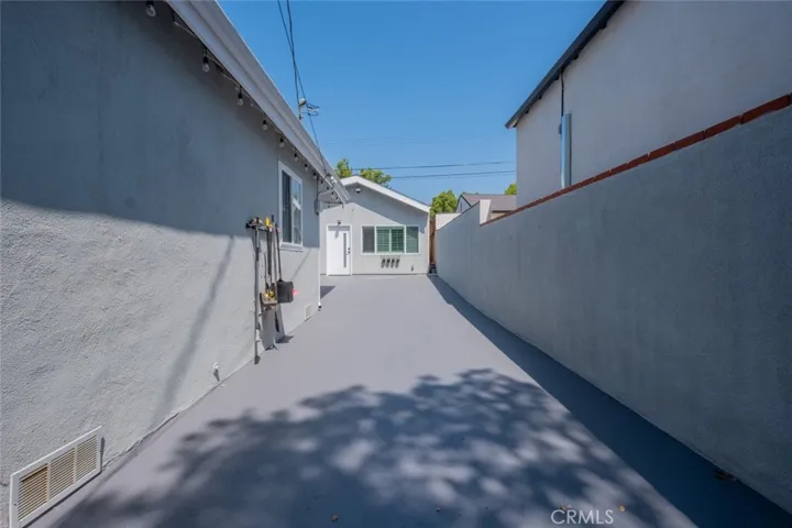 1269 Alameda Avenue A, Glendale, California 91201