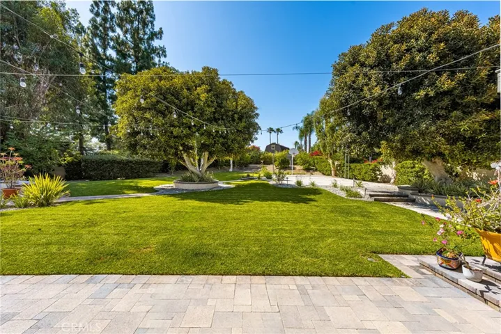 19180 Palm Vista, Yorba Linda, California 92886